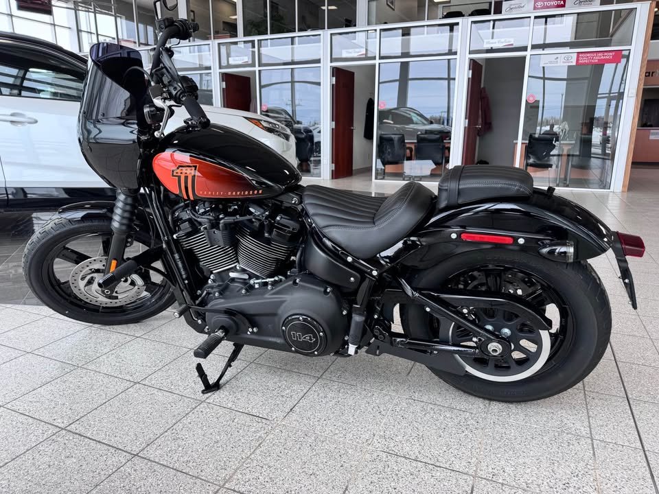 2023 HARLEY DAVIDSON STREET BOB BLACK in Grand Falls, New Brunswick - 3 - w1024h768px