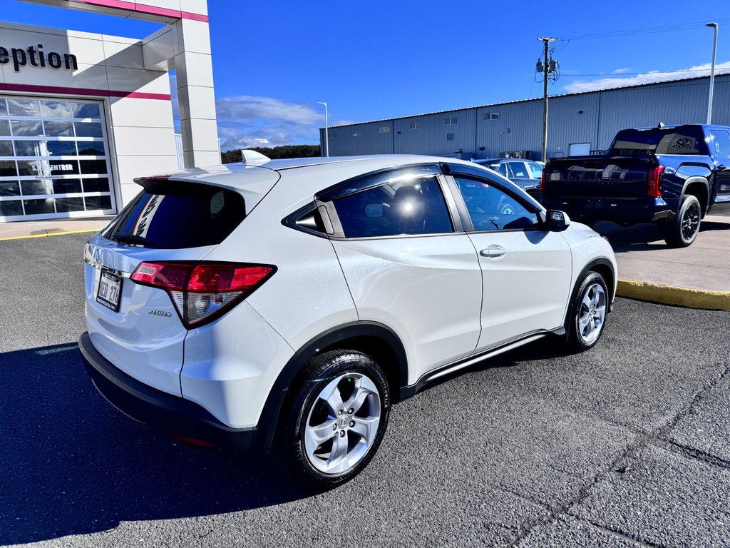 2020  HR-V LX in Grand Falls, New Brunswick - 4 - w1024h768px