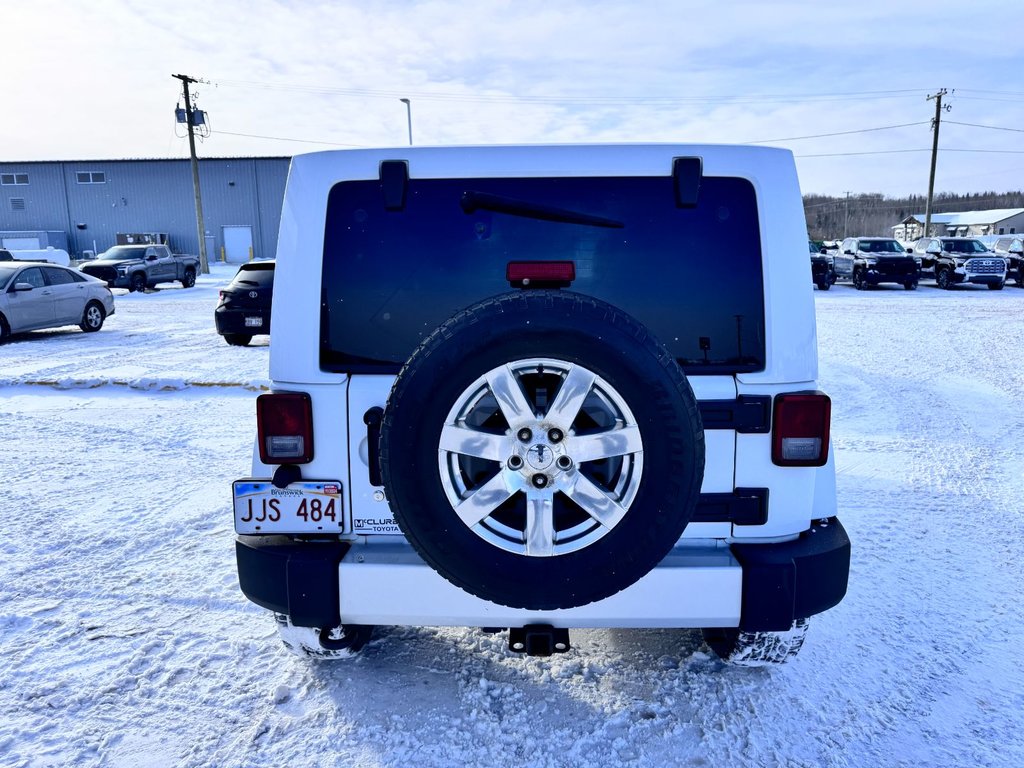 2015 Jeep Wrangler Unlimited Sahara in Grand Falls, New Brunswick - 5 - w1024h768px