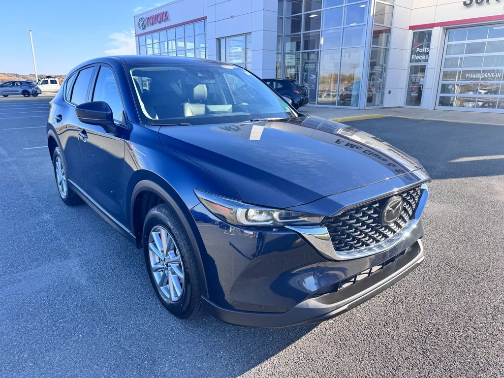 2022 Mazda CX-5 GS in Grand Falls, New Brunswick - 9 - w1024h768px