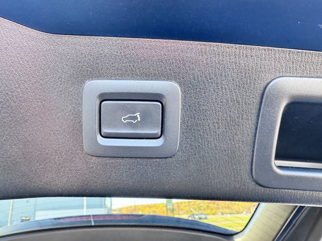 2022 Mazda CX-5 GS in Grand Falls, New Brunswick - 13 - w1024h768px