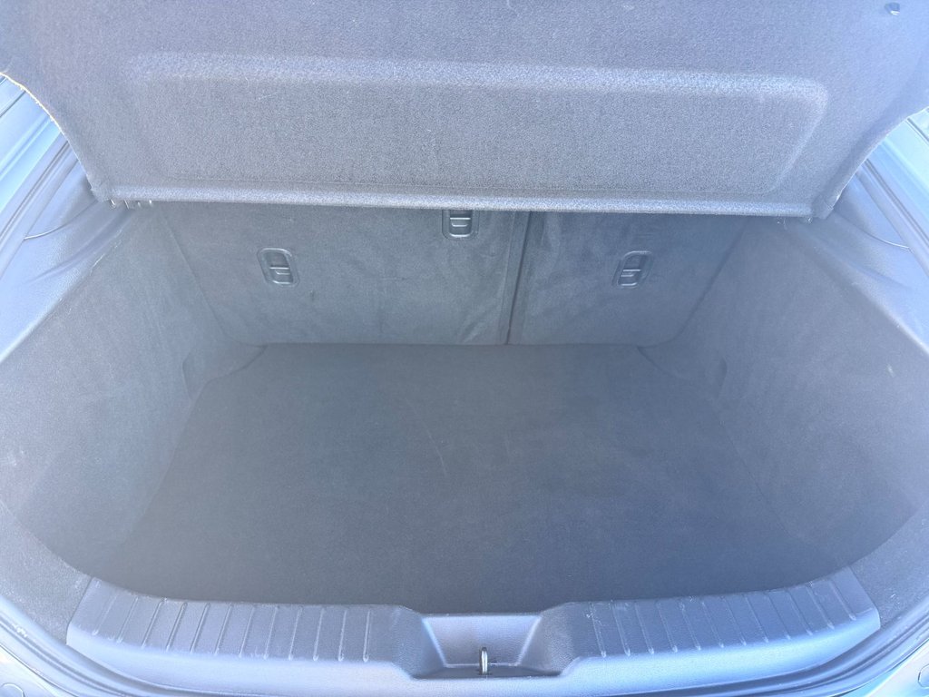 Mazda 3 Sport GX 2025 à Grand-Sault, Nouveau-Brunswick - 12 - w1024h768px