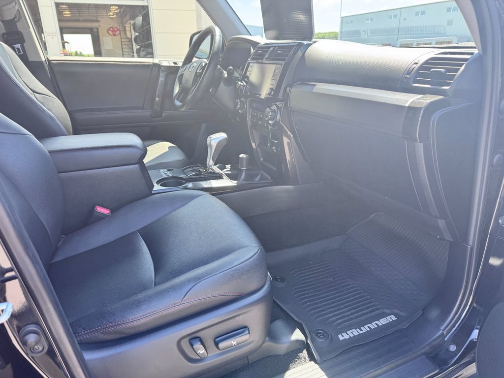 2021 Toyota 4Runner TRD OFF ROAD in Grand Falls, New Brunswick - 10 - w1024h768px
