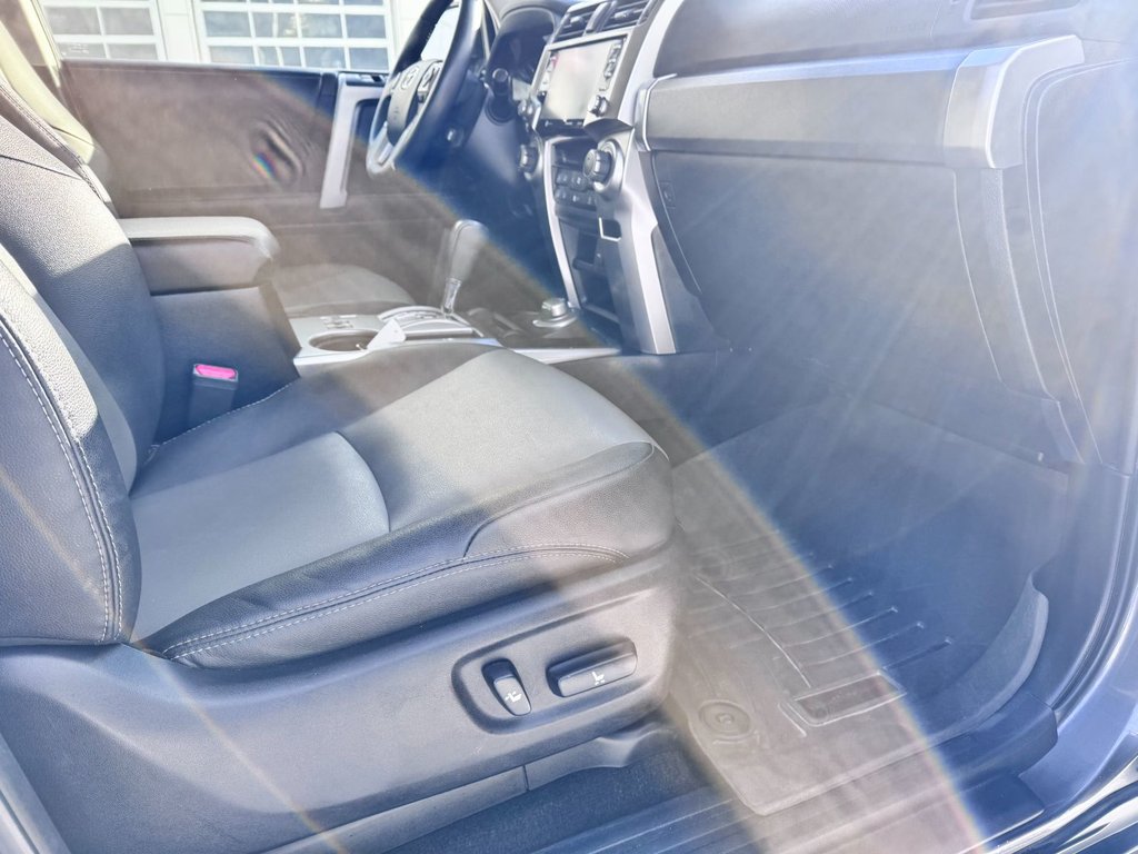2021 Toyota 4Runner in Grand Falls, New Brunswick - 10 - w1024h768px