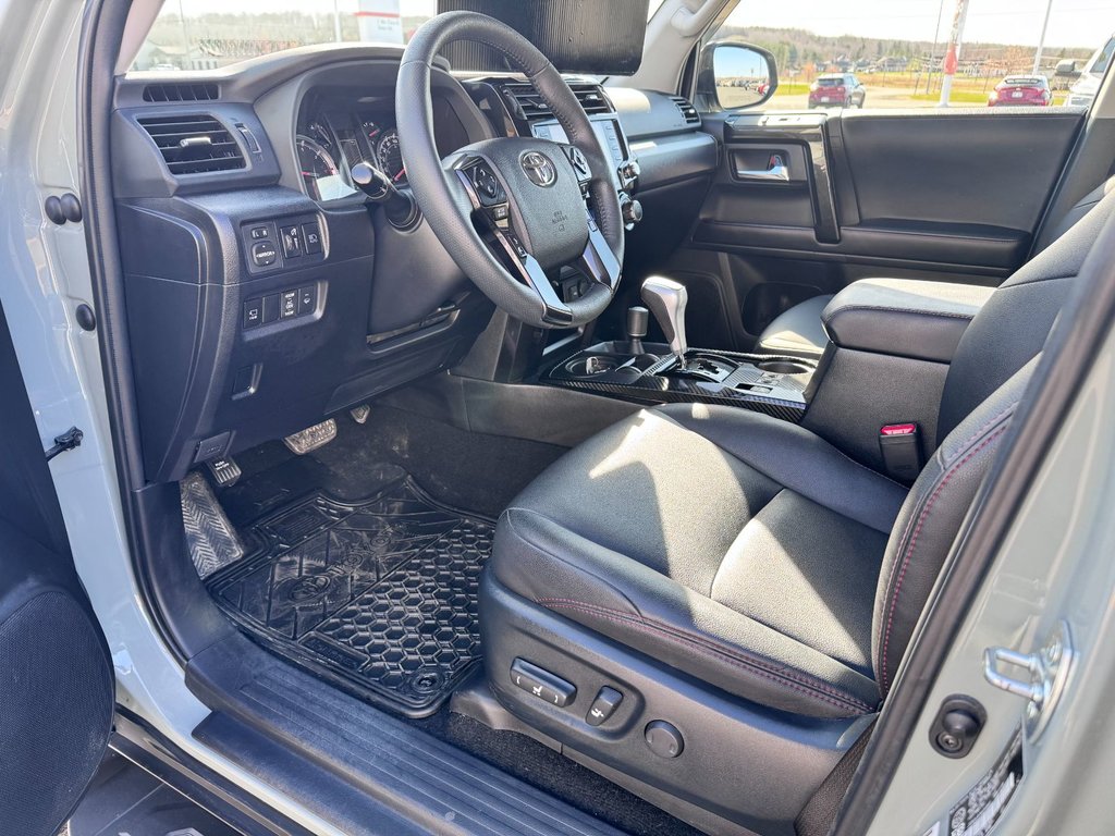2022 Toyota 4Runner TRD OFF ROAD in Grand Falls, New Brunswick - 15 - w1024h768px