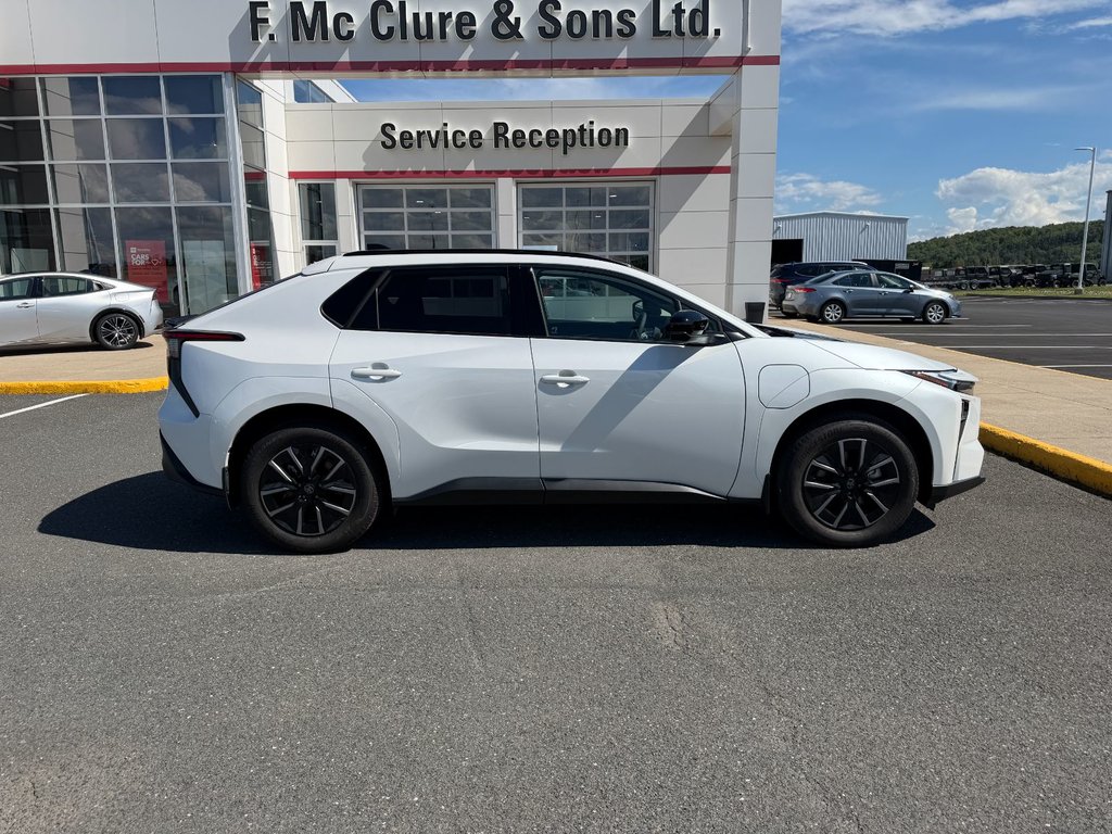 Toyota BZ XLE AWD 2026 à Grand-Sault, Nouveau-Brunswick - 2 - w1024h768px