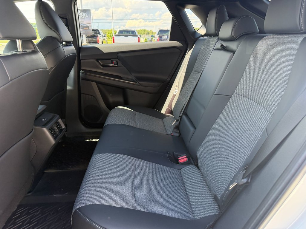 Toyota BZ XLE AWD 2026 à Grand-Sault, Nouveau-Brunswick - 15 - w1024h768px