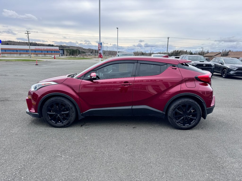 2018 Toyota C-HR LE in Grand Falls, New Brunswick - 5 - w1024h768px