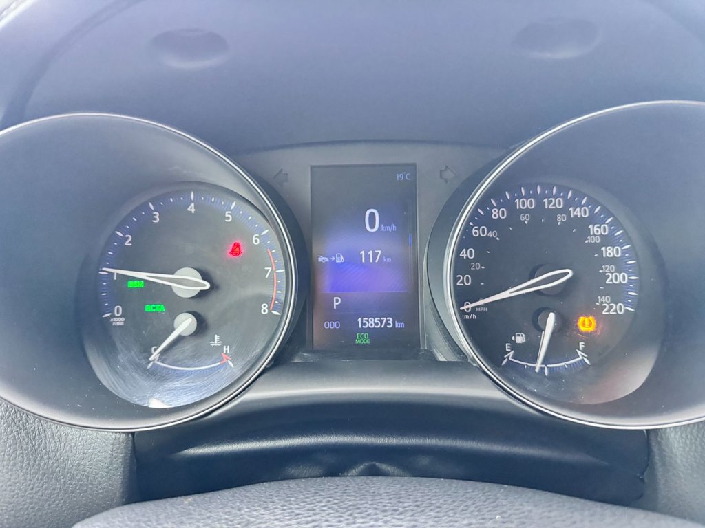 2018 Toyota C-HR XLE in Grand Falls, New Brunswick - 16 - w1024h768px