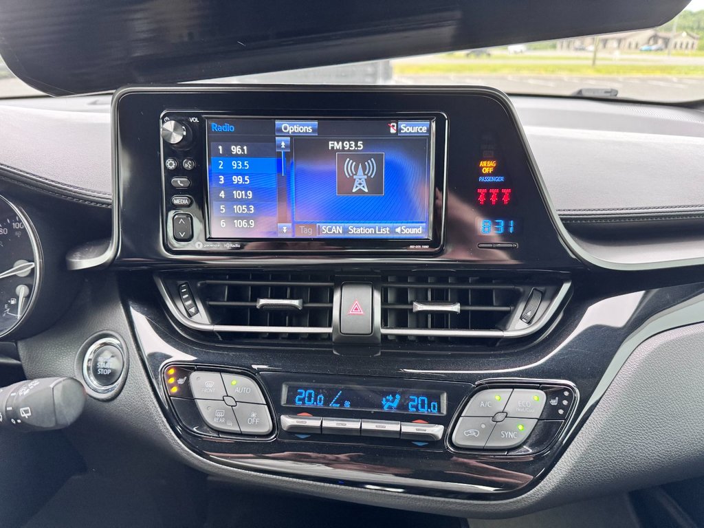 2018 Toyota C-HR XLE in Grand Falls, New Brunswick - 17 - w1024h768px