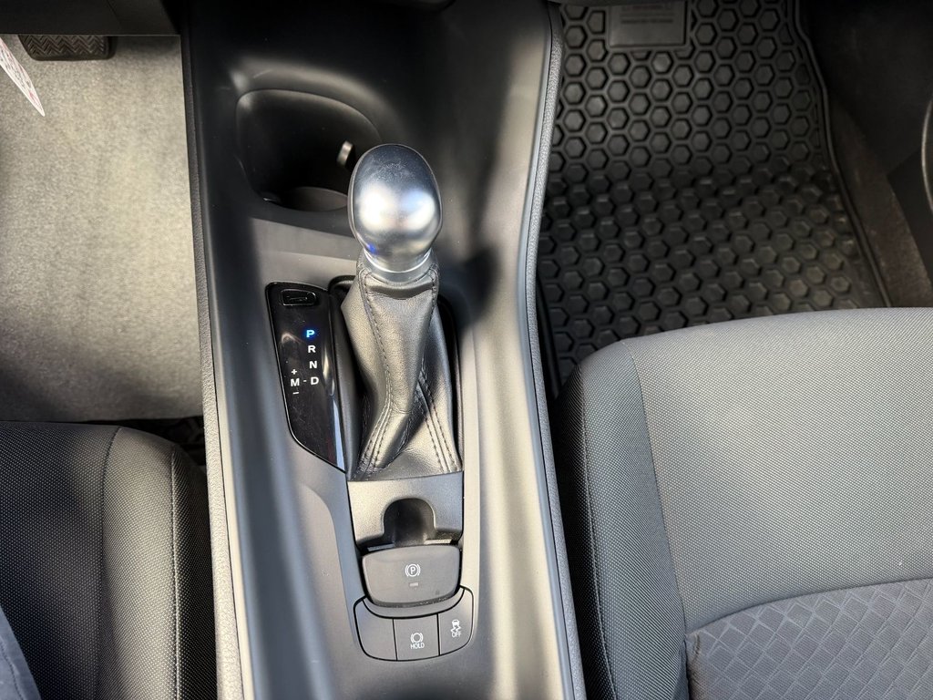 Toyota C-HR LE 2022 à Grand-Sault, Nouveau-Brunswick - 18 - w1024h768px