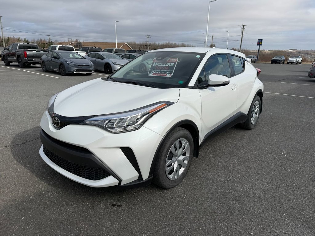 Toyota C-HR LE 2022 à Grand-Sault, Nouveau-Brunswick - 7 - w1024h768px