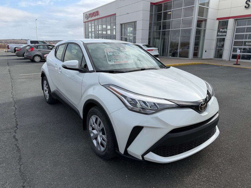 Toyota C-HR LE 2022 à Grand-Sault, Nouveau-Brunswick - 9 - w1024h768px
