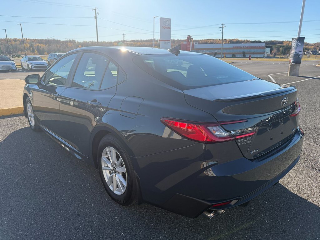 Toyota Camry Hybrid SE 2026 à Grand-Sault, Nouveau-Brunswick - 5 - w1024h768px