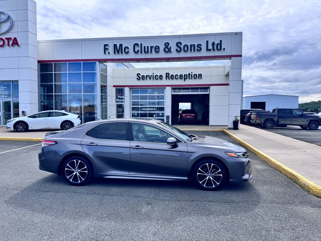 2019 Toyota Camry SE in Grand Falls, New Brunswick - 2 - w1024h768px