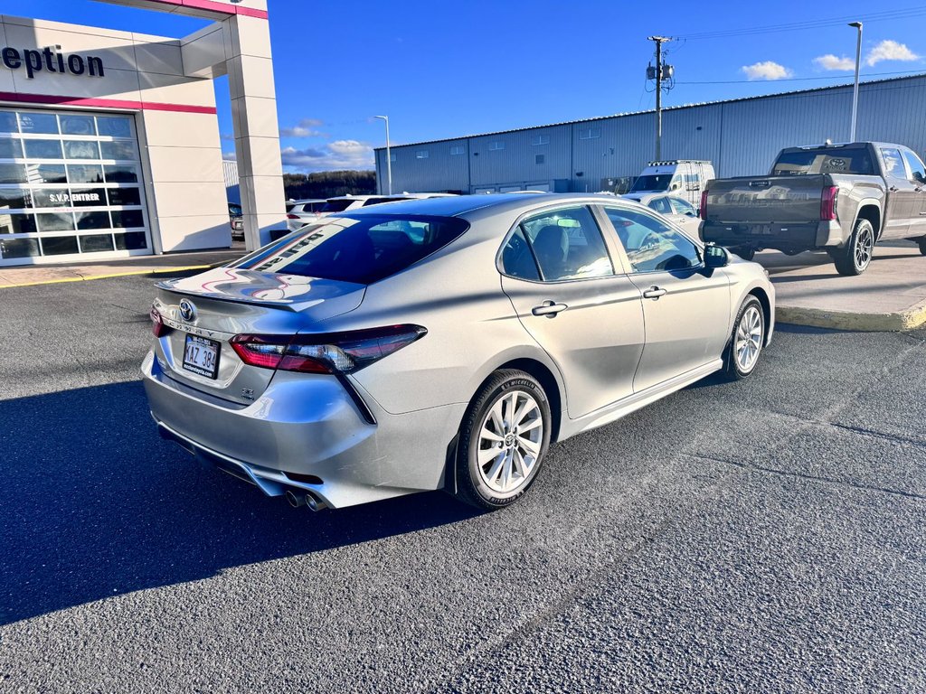 Toyota Camry SE AWD 2023 à Grand-Sault, Nouveau-Brunswick - 3 - w1024h768px