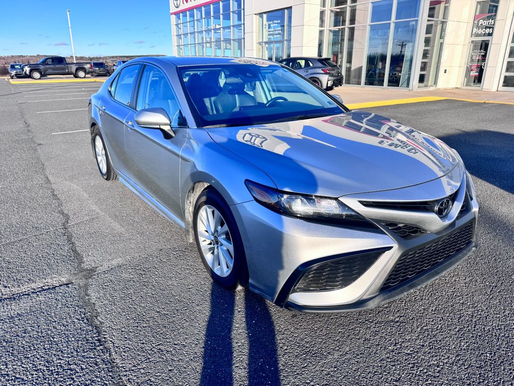 Toyota Camry SE AWD 2023 à Grand-Sault, Nouveau-Brunswick - 9 - w1024h768px