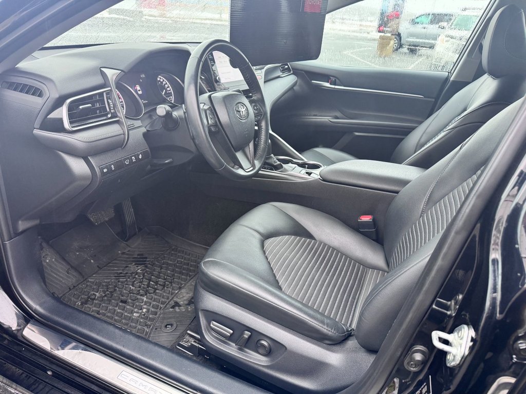 Toyota Camry SE 2023 à Grand-Sault, Nouveau-Brunswick - 11 - w1024h768px
