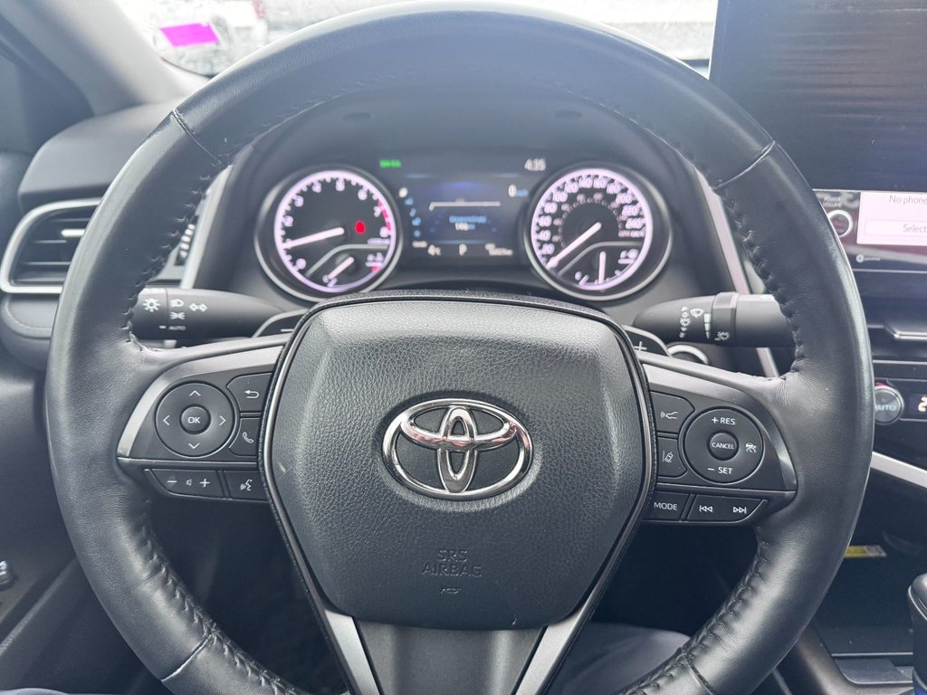 Toyota Camry SE 2023 à Grand-Sault, Nouveau-Brunswick - 17 - w1024h768px