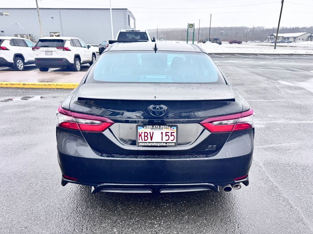 Toyota Camry SE 2023 à Grand-Sault, Nouveau-Brunswick - 2 - w1024h768px
