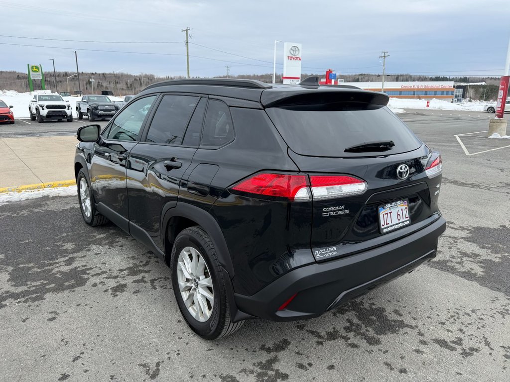 Toyota Corolla Cross LE 2022 à Grand-Sault, Nouveau-Brunswick - 5 - w1024h768px
