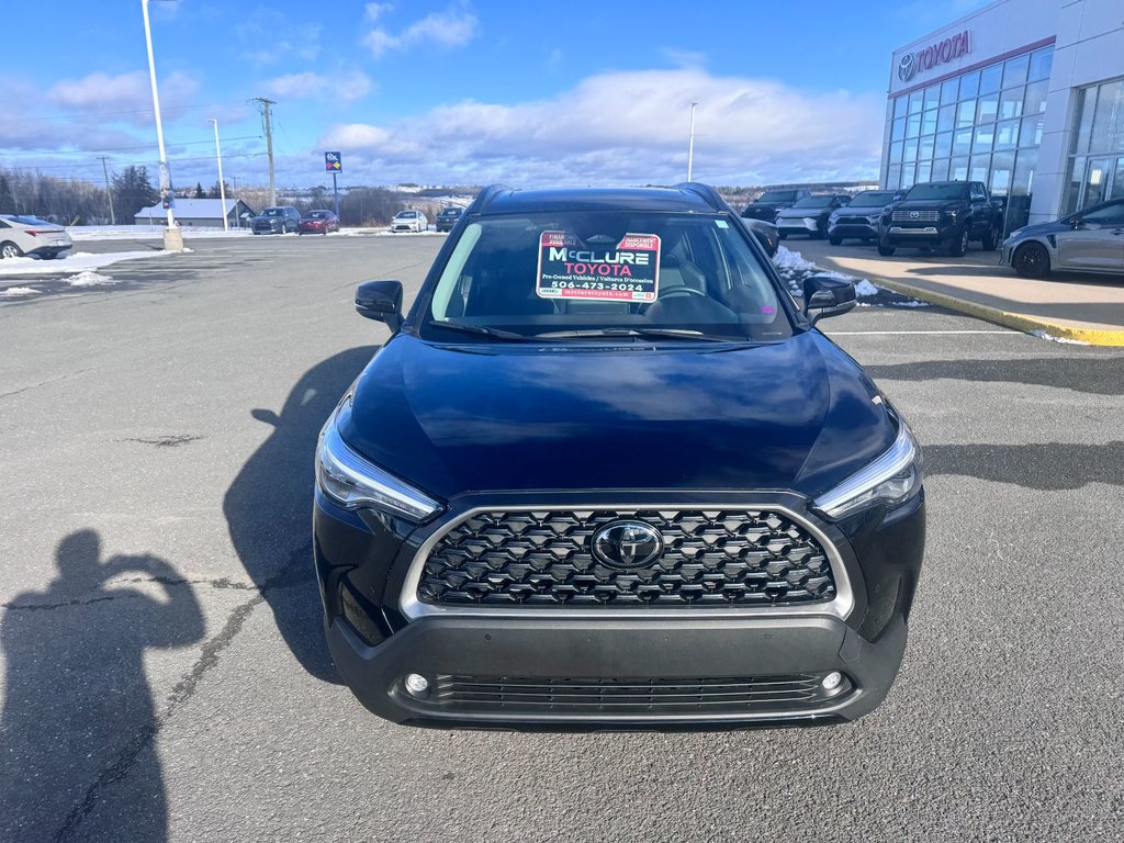 2023 Toyota Corolla Cross XLE in Grand Falls, New Brunswick - 8 - w1024h768px