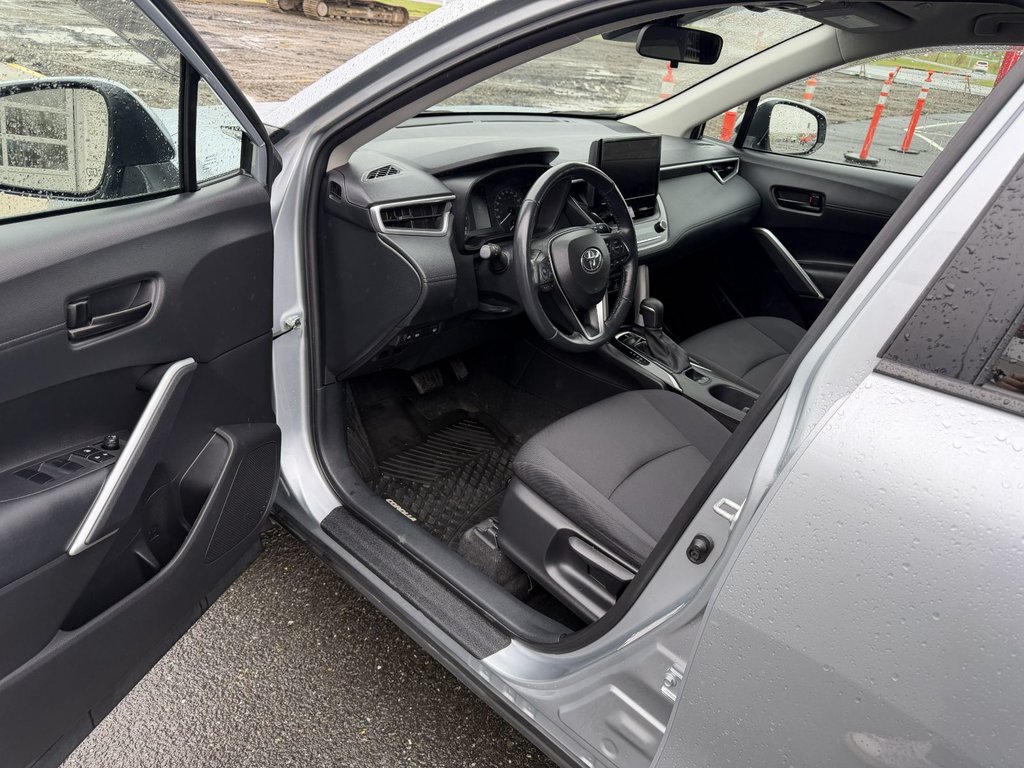 2023 Toyota Corolla Cross LE in Grand Falls, New Brunswick - 14 - w1024h768px