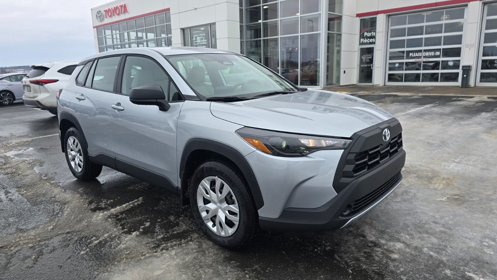 Toyota Corolla Cross L 2026 à Grand-Sault, Nouveau-Brunswick - 2 - w1024h768px