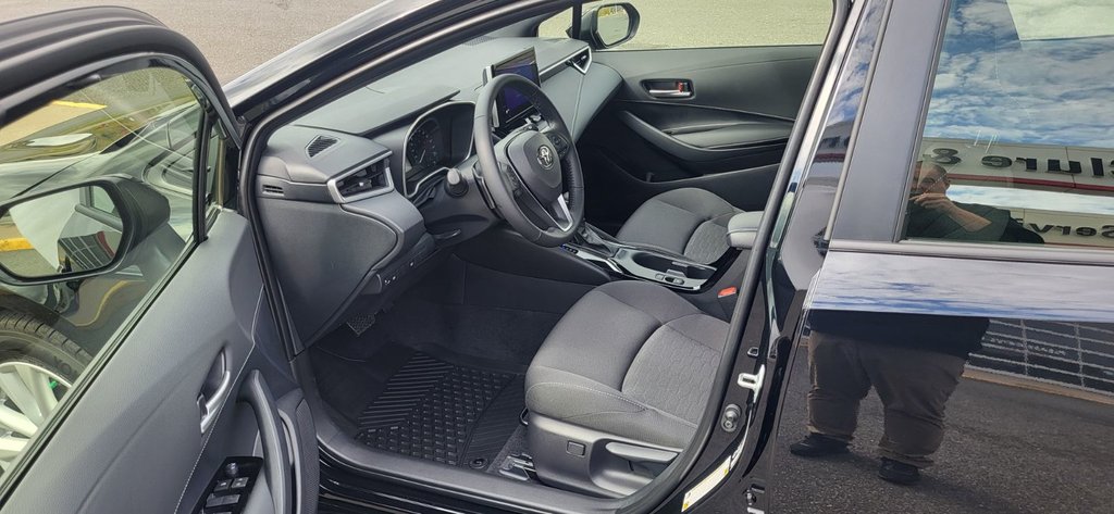 2025 Toyota Corolla Hatchback SE PLUS in Grand Falls, New Brunswick - 15 - w1024h768px