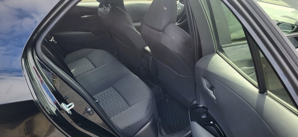 2025 Toyota Corolla Hatchback SE PLUS in Grand Falls, New Brunswick - 12 - w1024h768px