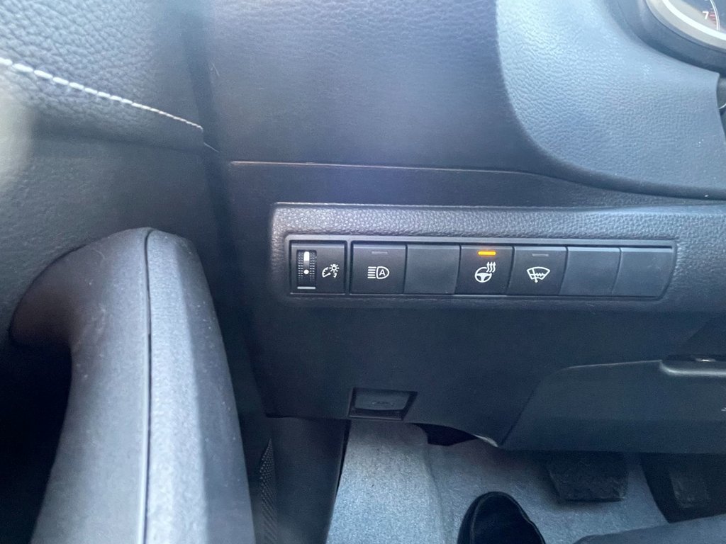 2026 Toyota Corolla Hatchback SE  UPGRADE in Grand Falls, New Brunswick - 18 - w1024h768px