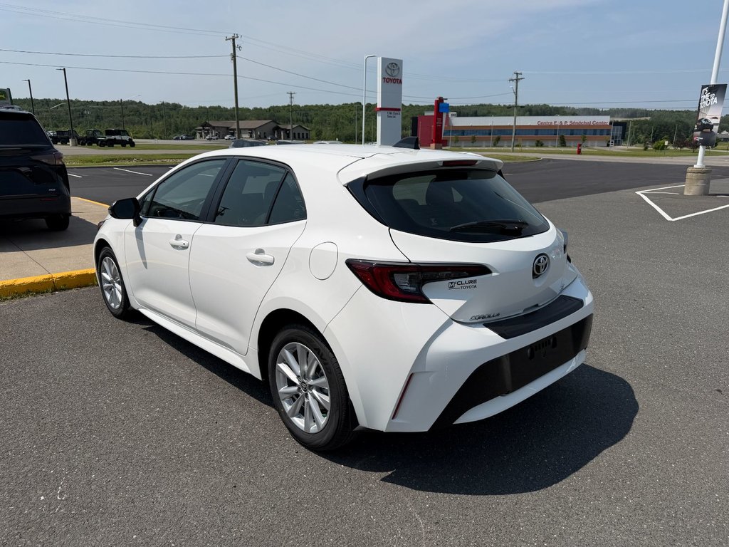 Toyota Corolla Hatchback SE 2026 à Grand-Sault, Nouveau-Brunswick - 5 - w1024h768px