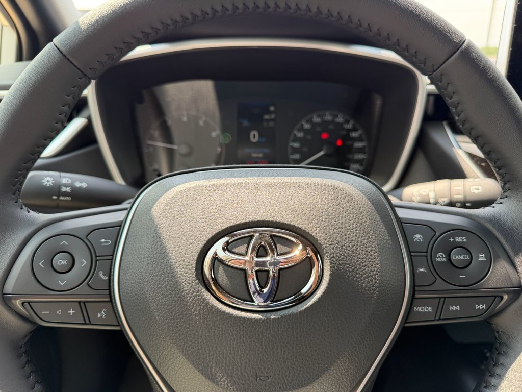 Toyota Corolla Hatchback SE 2026 à Grand-Sault, Nouveau-Brunswick - 16 - w1024h768px