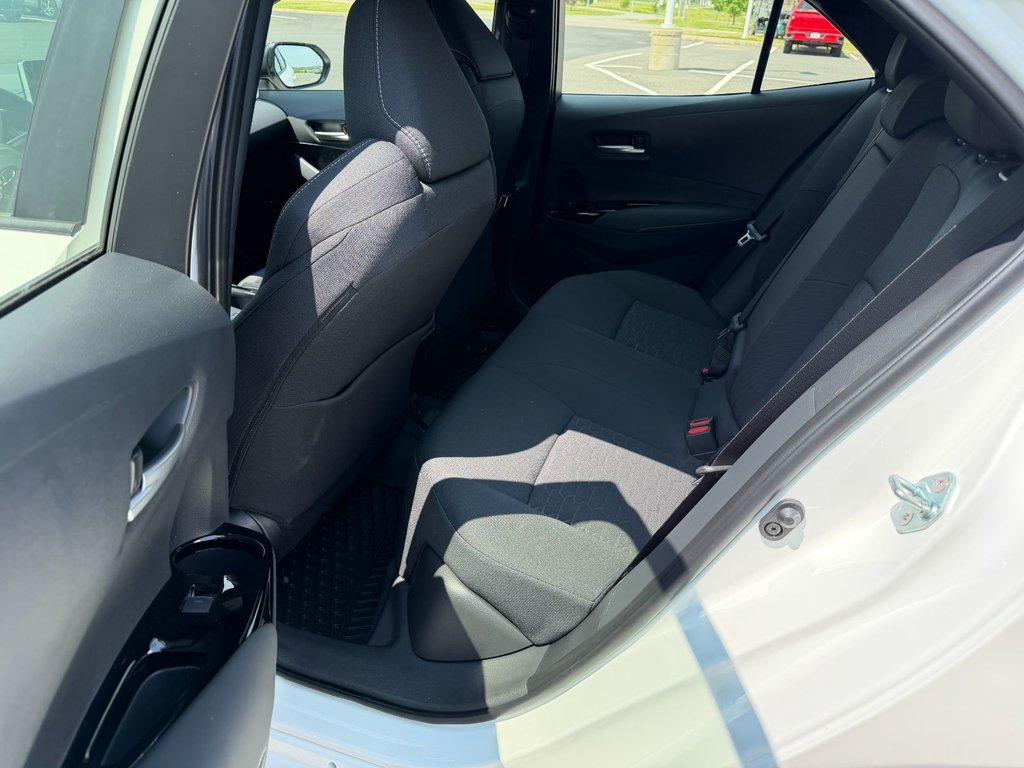 Toyota Corolla Hatchback SE 2026 à Grand-Sault, Nouveau-Brunswick - 13 - w1024h768px