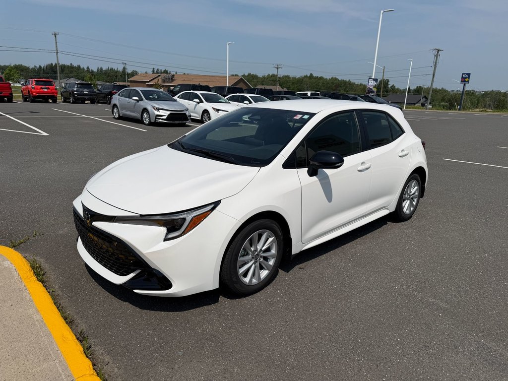 Toyota Corolla Hatchback SE 2026 à Grand-Sault, Nouveau-Brunswick - 7 - w1024h768px