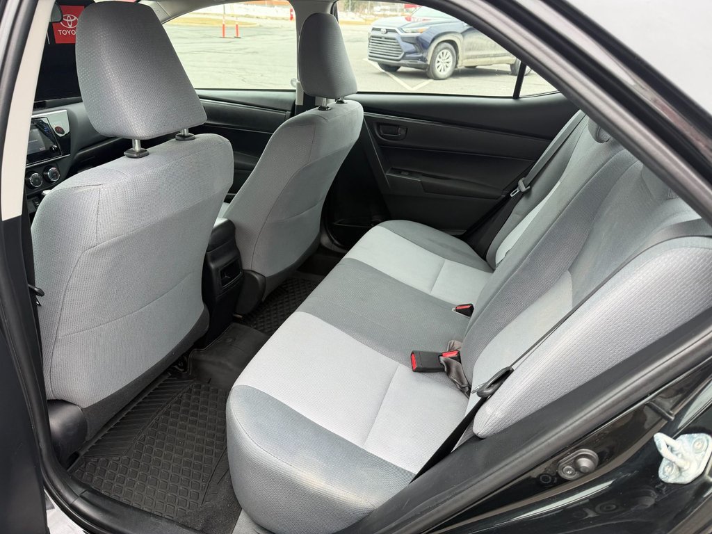 Toyota Corolla CE 2018 à Grand-Sault, Nouveau-Brunswick - 12 - w1024h768px