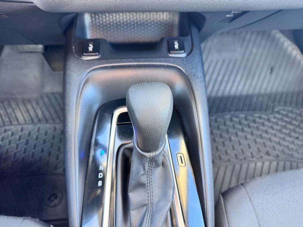 2020 Toyota Corolla LE in Grand Falls, New Brunswick - 16 - w1024h768px