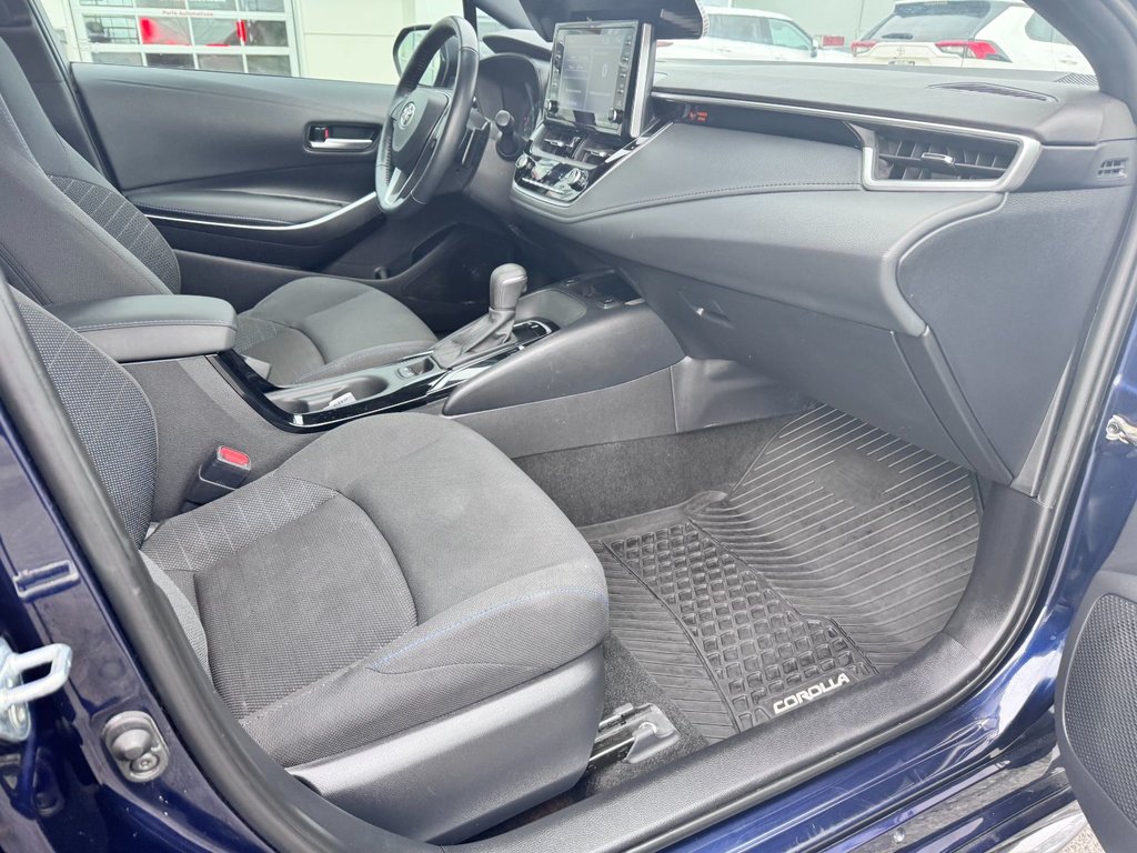 Toyota Corolla SE UPGRADE 2021 à Grand-Sault, Nouveau-Brunswick - 10 - w1024h768px