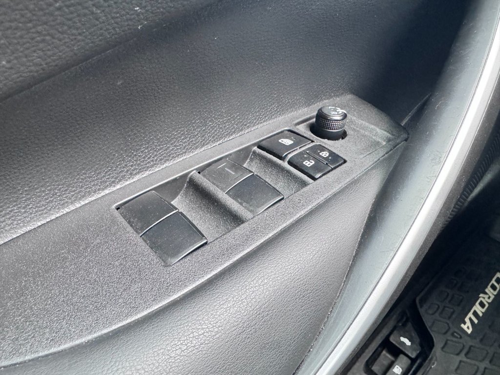Toyota Corolla SE UPGRADE 2021 à Grand-Sault, Nouveau-Brunswick - 16 - w1024h768px