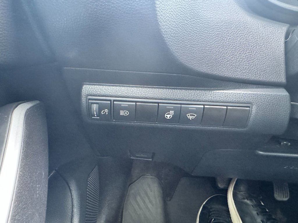 Toyota Corolla SE UPGRADE 2021 à Grand-Sault, Nouveau-Brunswick - 17 - w1024h768px