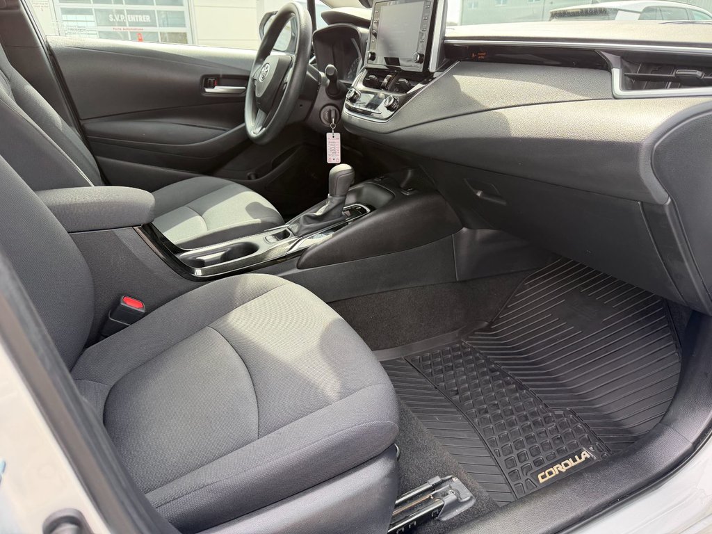 2021 Toyota Corolla LE in Grand Falls, New Brunswick - 10 - w1024h768px