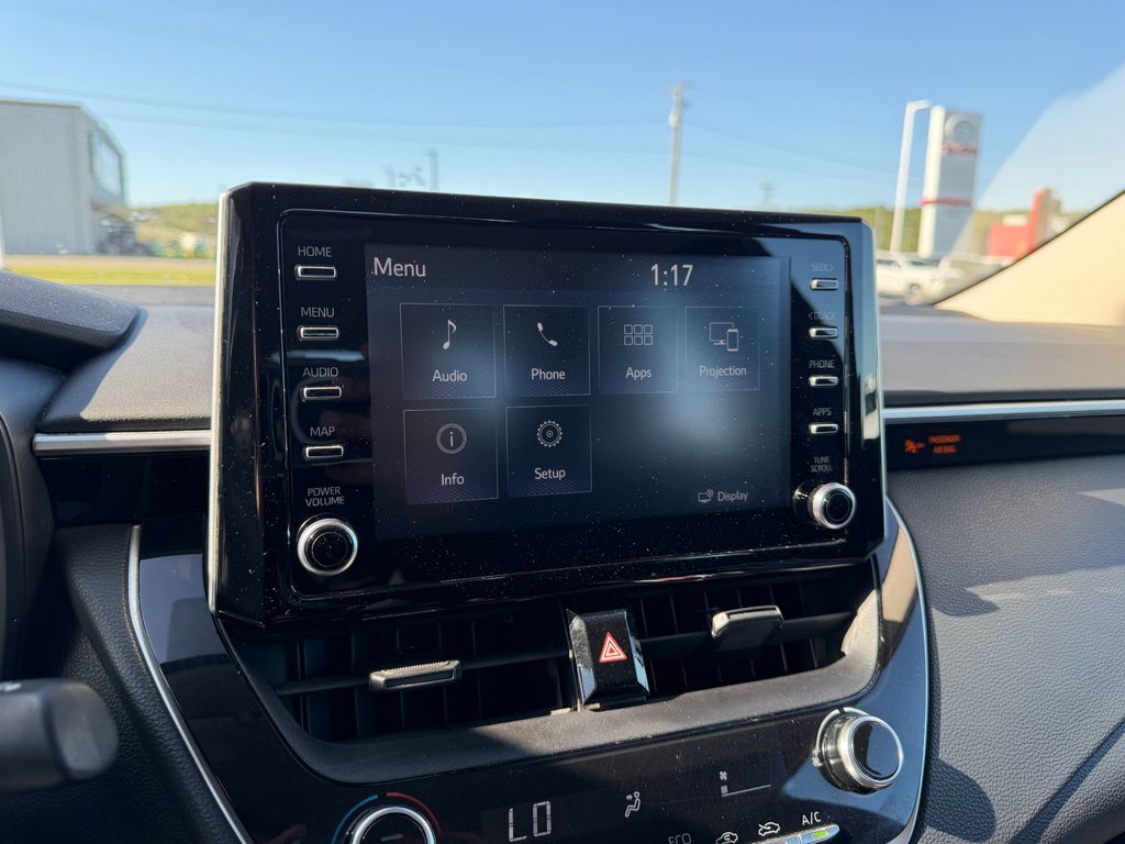 2021 Toyota Corolla LE in Grand Falls, New Brunswick - 16 - w1024h768px