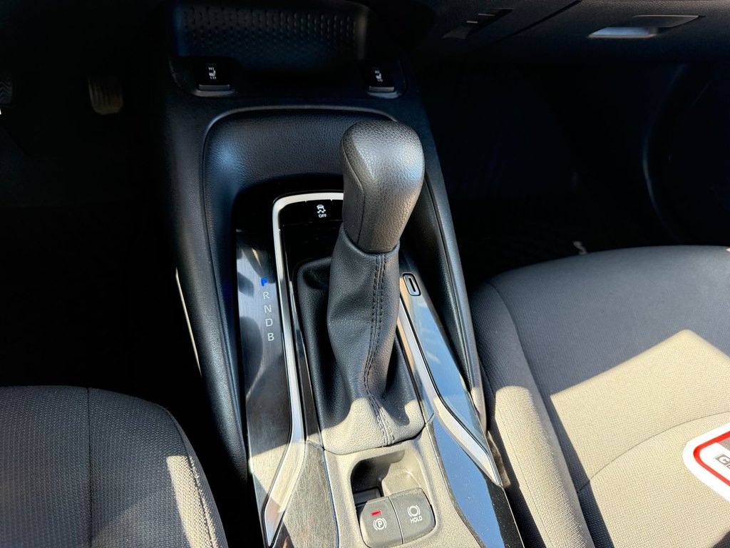 2021 Toyota Corolla LE in Grand Falls, New Brunswick - 15 - w1024h768px