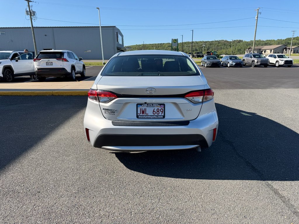 2021 Toyota Corolla LE in Grand Falls, New Brunswick - 4 - w1024h768px