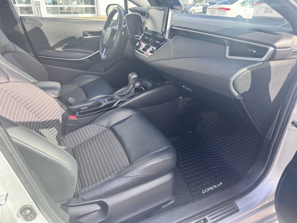 Toyota Corolla XSE 2022 à Grand-Sault, Nouveau-Brunswick - 10 - w1024h768px