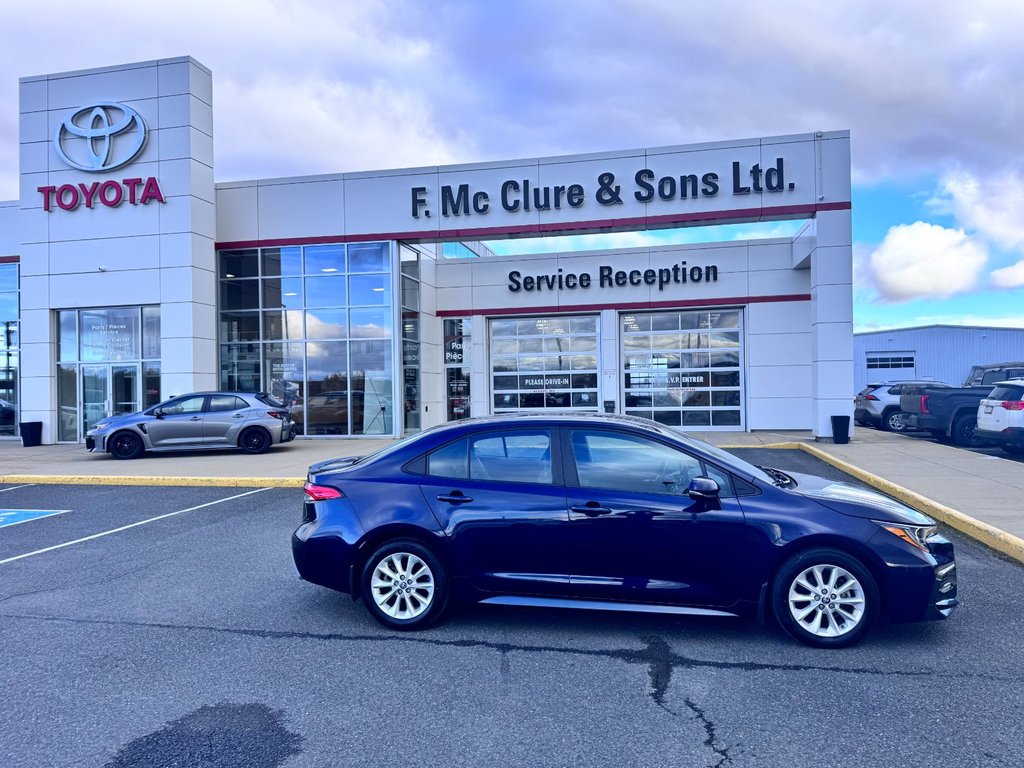 2022 Toyota Corolla SE in Grand Falls, New Brunswick - 2 - w1024h768px
