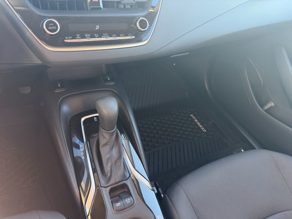 Toyota Corolla LE 2022 à Grand-Sault, Nouveau-Brunswick - 17 - w1024h768px