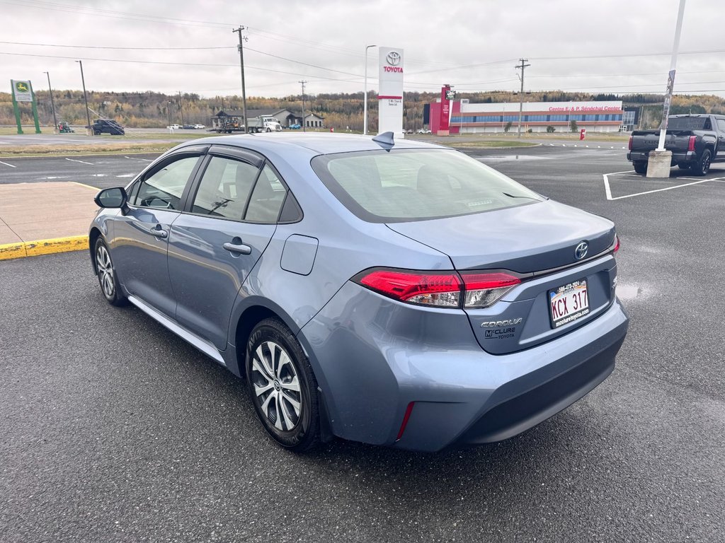 2024 Toyota Corolla Hybrid LE in Grand Falls, New Brunswick - 4 - w1024h768px