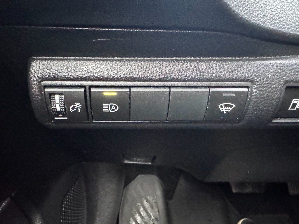 2024 Toyota Corolla Hybrid LE in Grand Falls, New Brunswick - 14 - w1024h768px