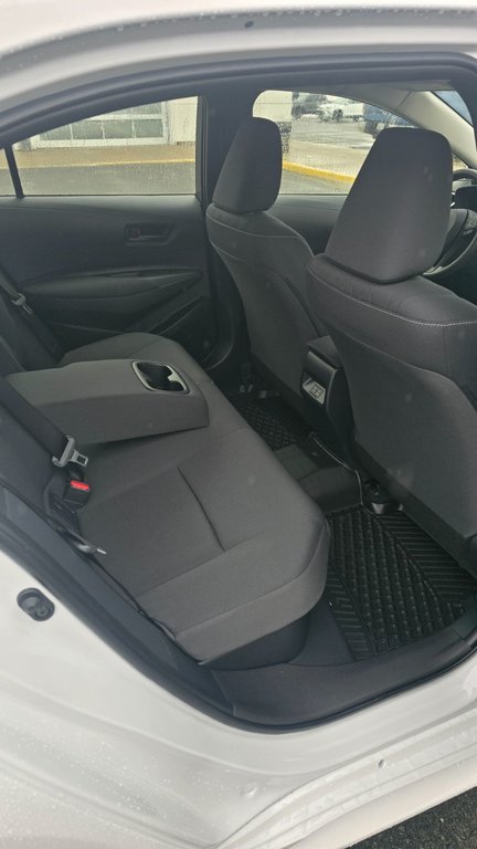 Toyota Corolla Hybrid LE 2026 à Grand-Sault, Nouveau-Brunswick - 9 - w1024h768px